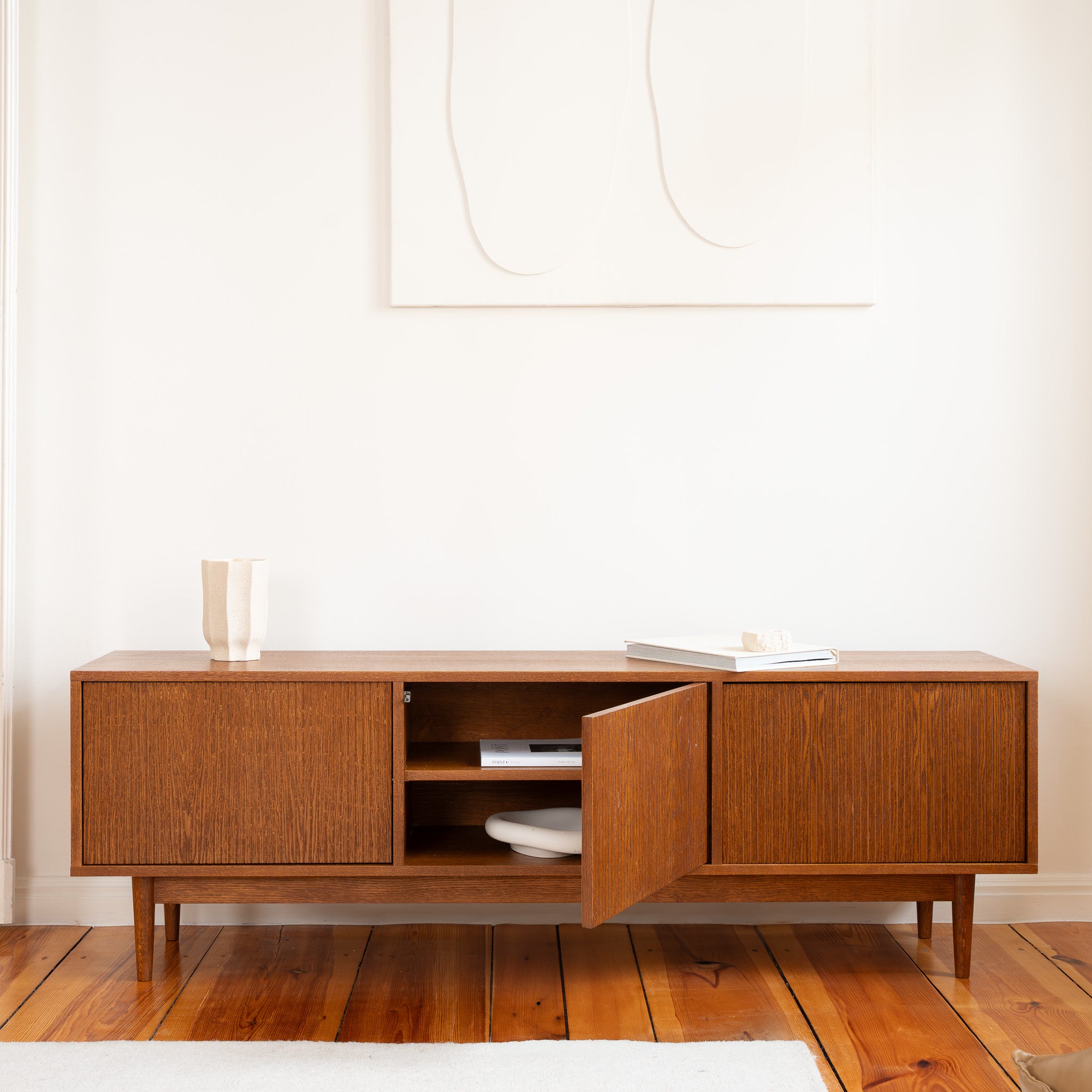 LOTV L TRI TV Sideboard