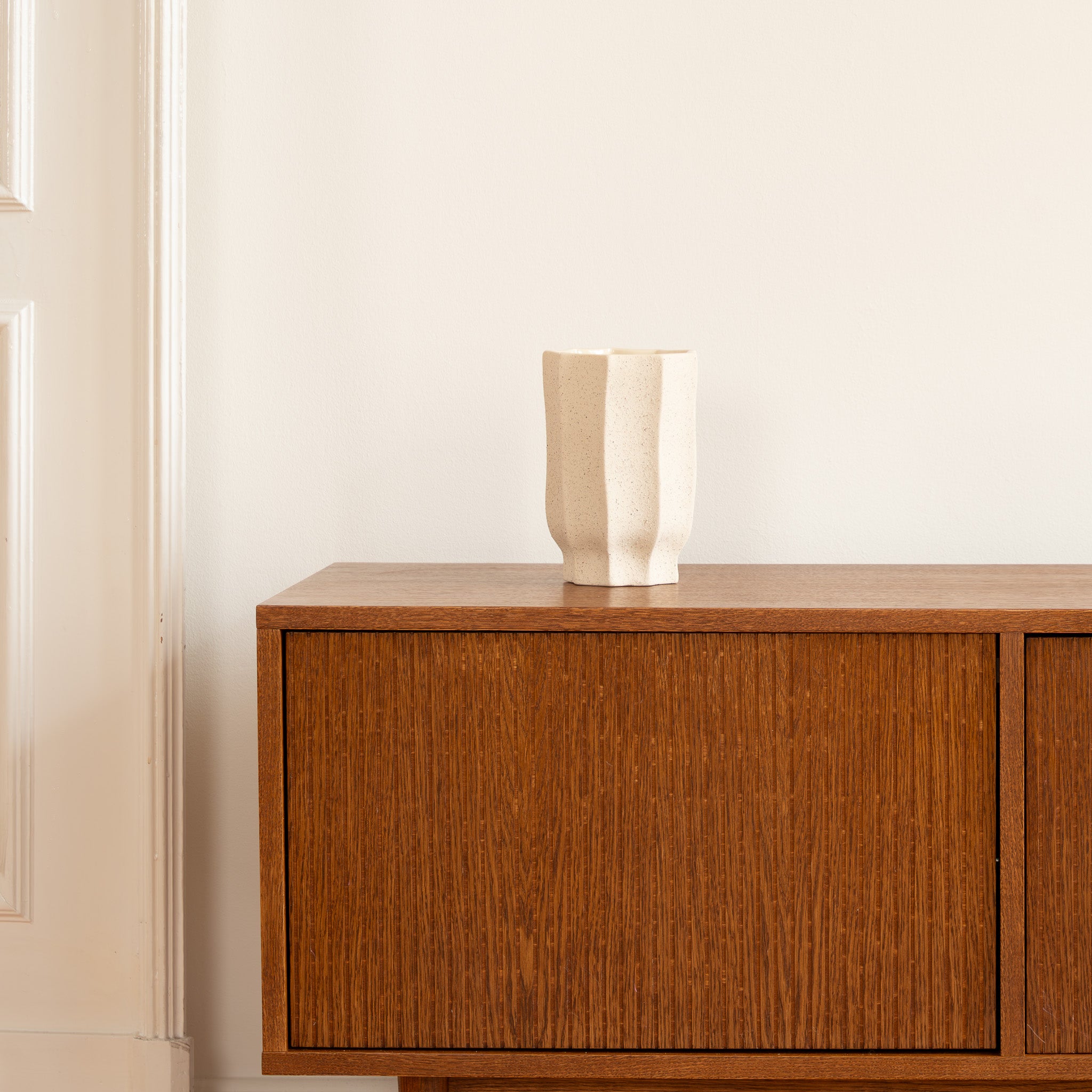 LOTV L TRI TV Sideboard