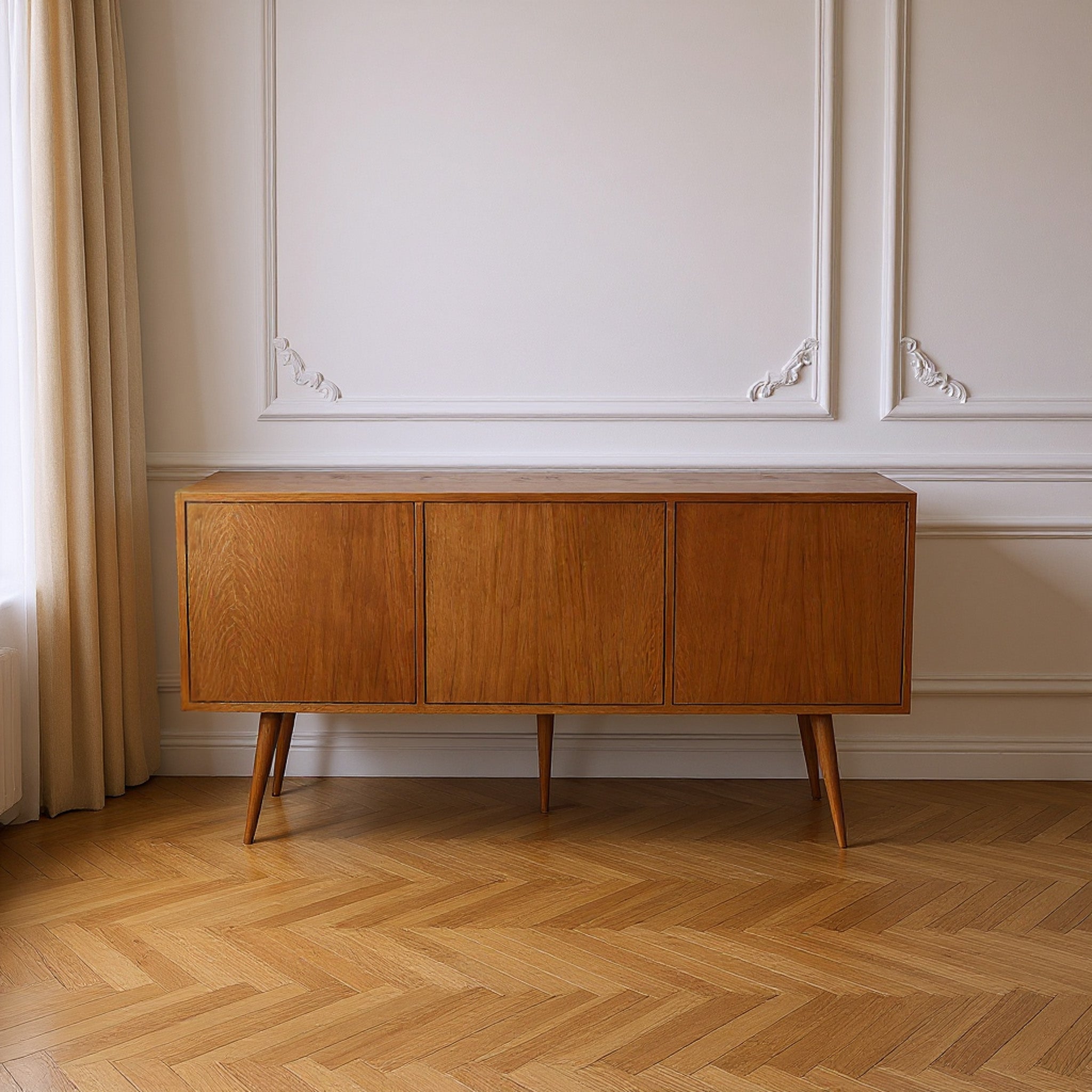 CLASSY TRI BROWN Sideboard