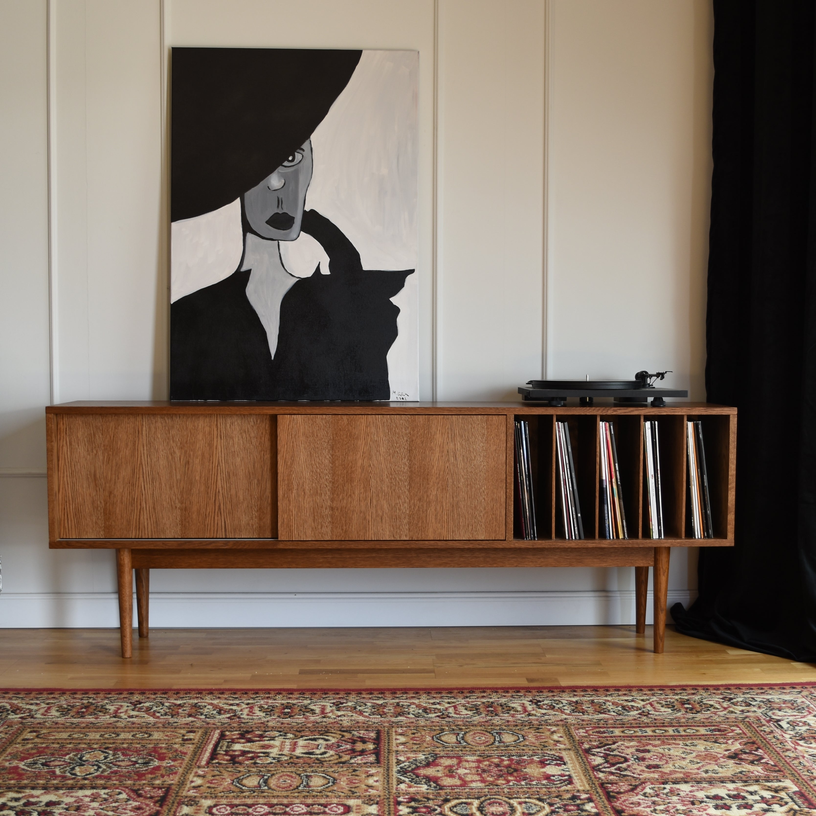 Buffet LOTV VINYL SLIDE de style milieu du siècle, vintage