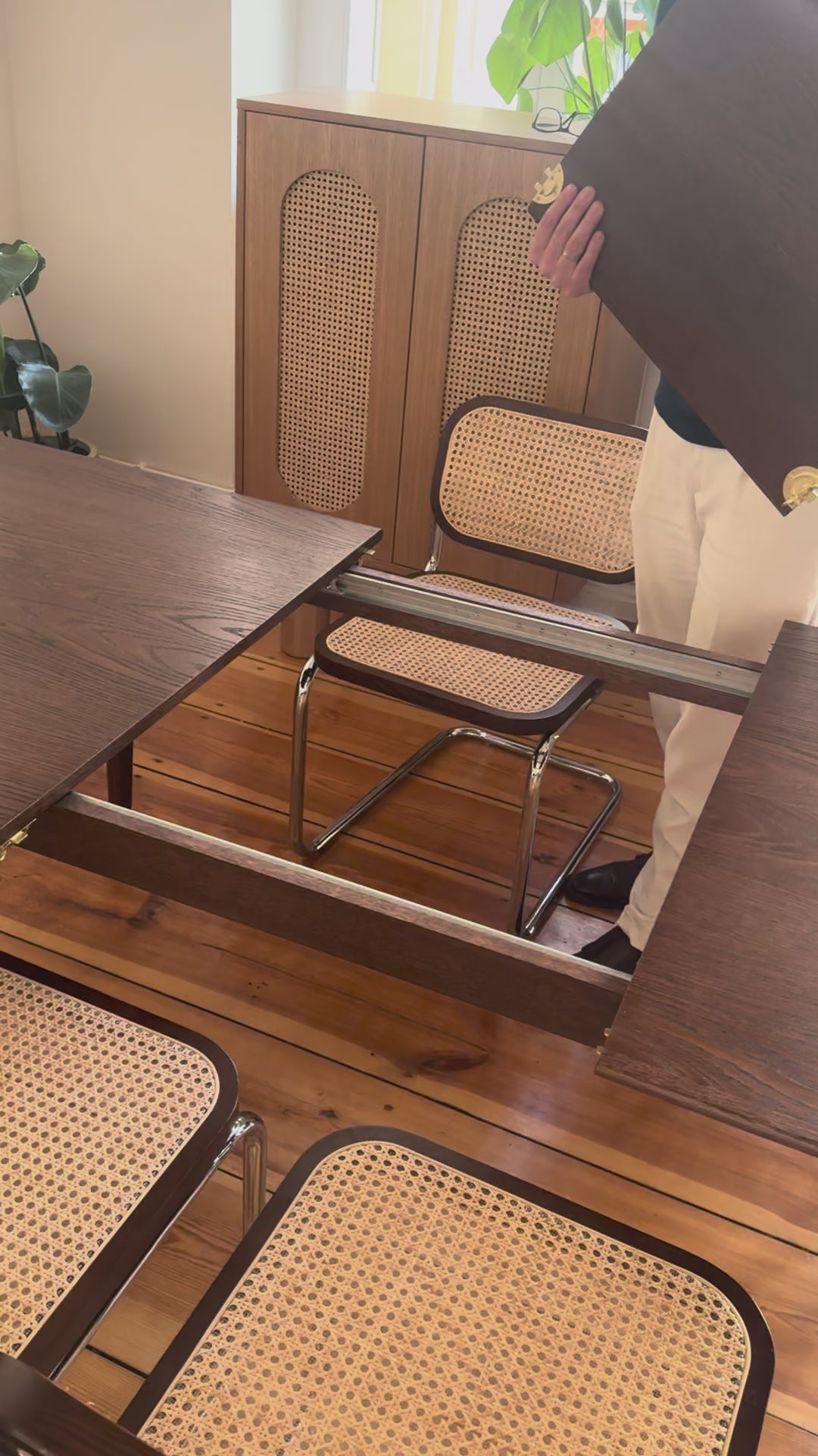 Load video: ADA Table – Extendable